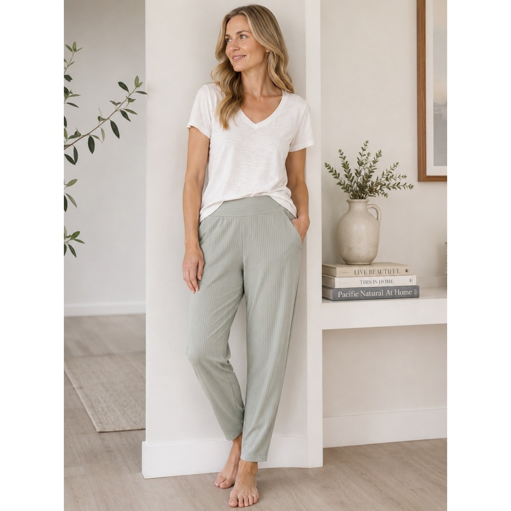 Athleta‎ Stripe Jogger Pants Womens 8 Sage Green Athleisure Travel Coastal